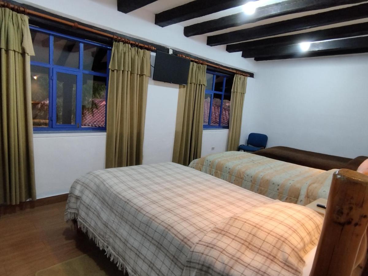 Hotel Achik Wasi Saraguro ภายนอก รูปภาพ